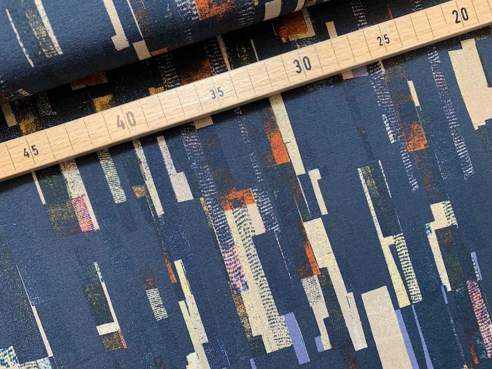 Baumwolljersey Suri - abstraktes Muster dunkelblau/braun - Meterware (10cm)