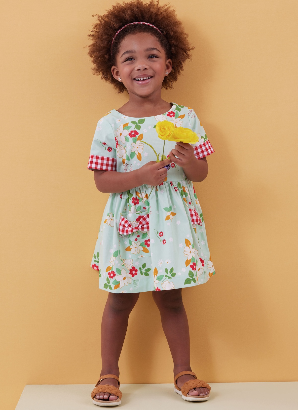 Butterick® Papierschnittmuster Kinder Kleid - B6987
