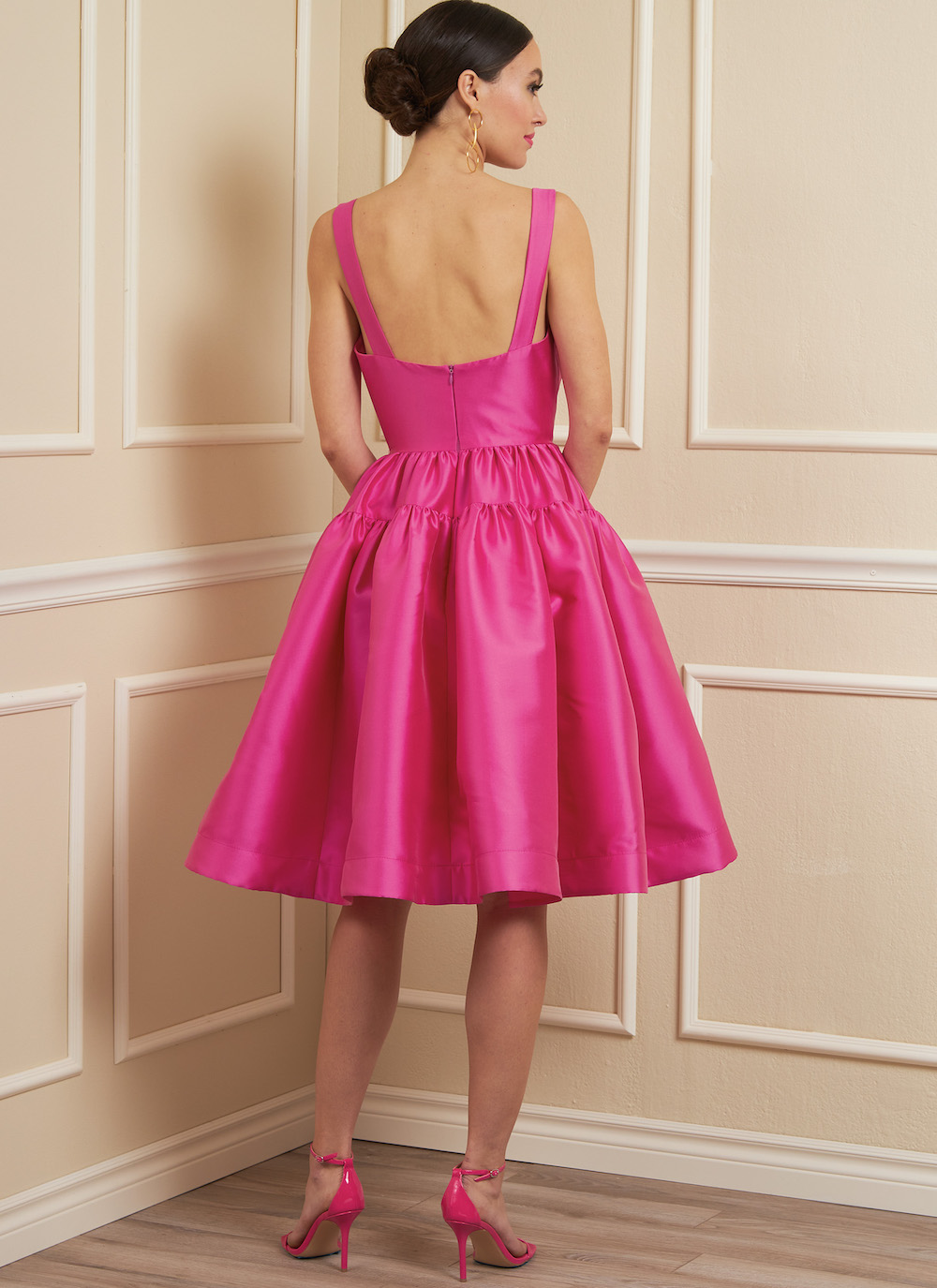 Vogue® Papierschnittmuster Damen - Kleid - V1884