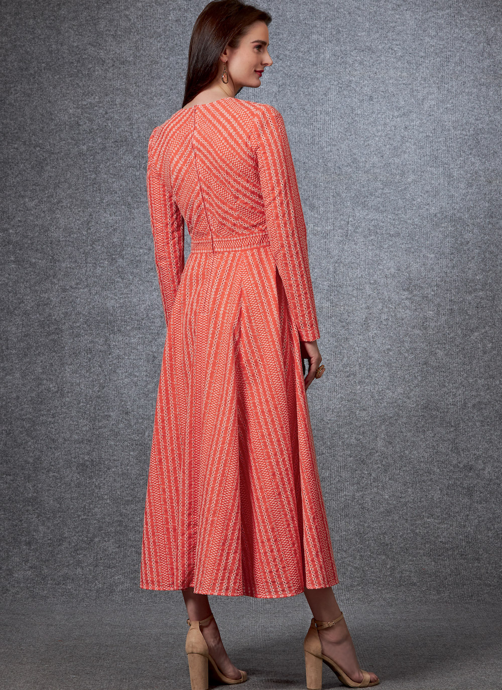 Vogue® Patterns Papierschnittmuster Damen Kleid V1672