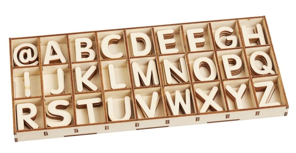 Buchstaben-Set natur, ca. 2,8cm 81 Teile bestehend aus @+A-Z je 3x